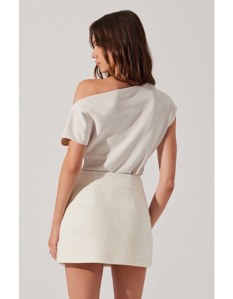 ASTR Hani Off Shoulder Top