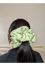 Janzy Silk Oversized Scrunchie