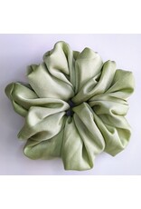 Janzy Silk Oversized Scrunchie