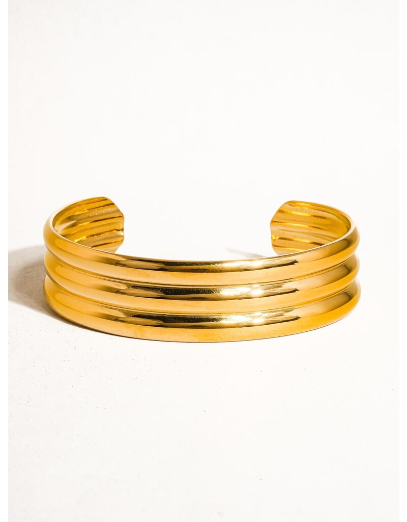 Flanerie Elodie 18K Gold Non-Tarnish Stripe Bold Bangle
