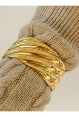 Flanerie Manon 18K Gold Non-Tarnish Wavy Bold Bangle