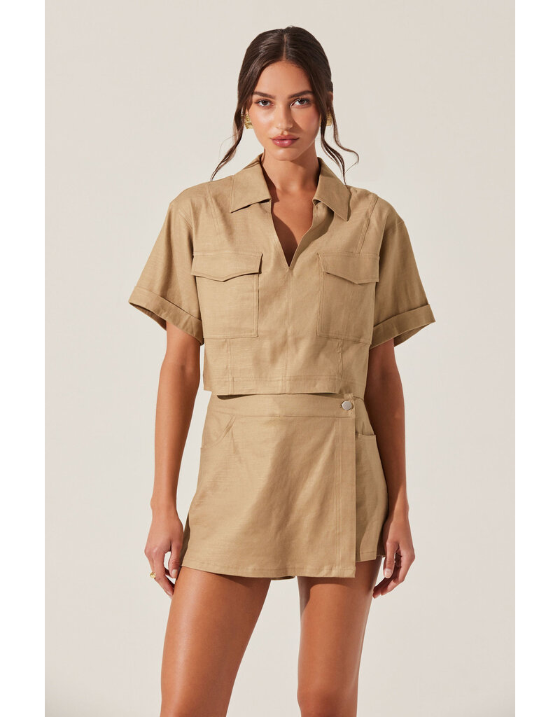 ASTR Deborah Linen Blend Safari Top