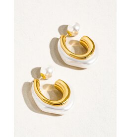 Flanerie Kinsley 18K Gold Classic C Hoop Earring
