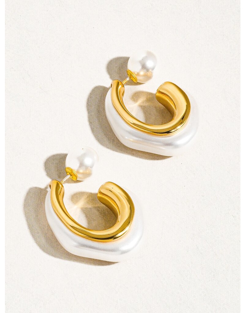 Flanerie Kinsley 18K Gold Classic C Hoop Earring