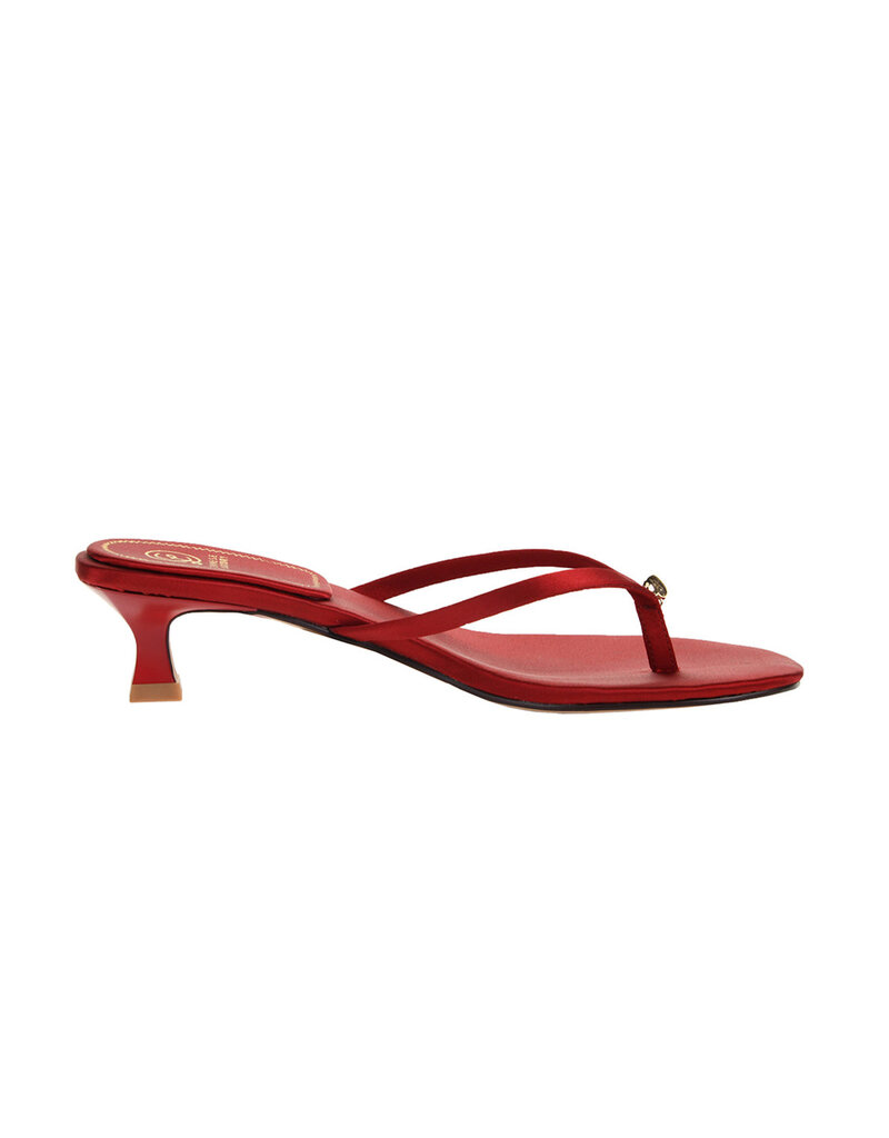 Chinese Laundry Brissa Kitten Heel Thong Sandal