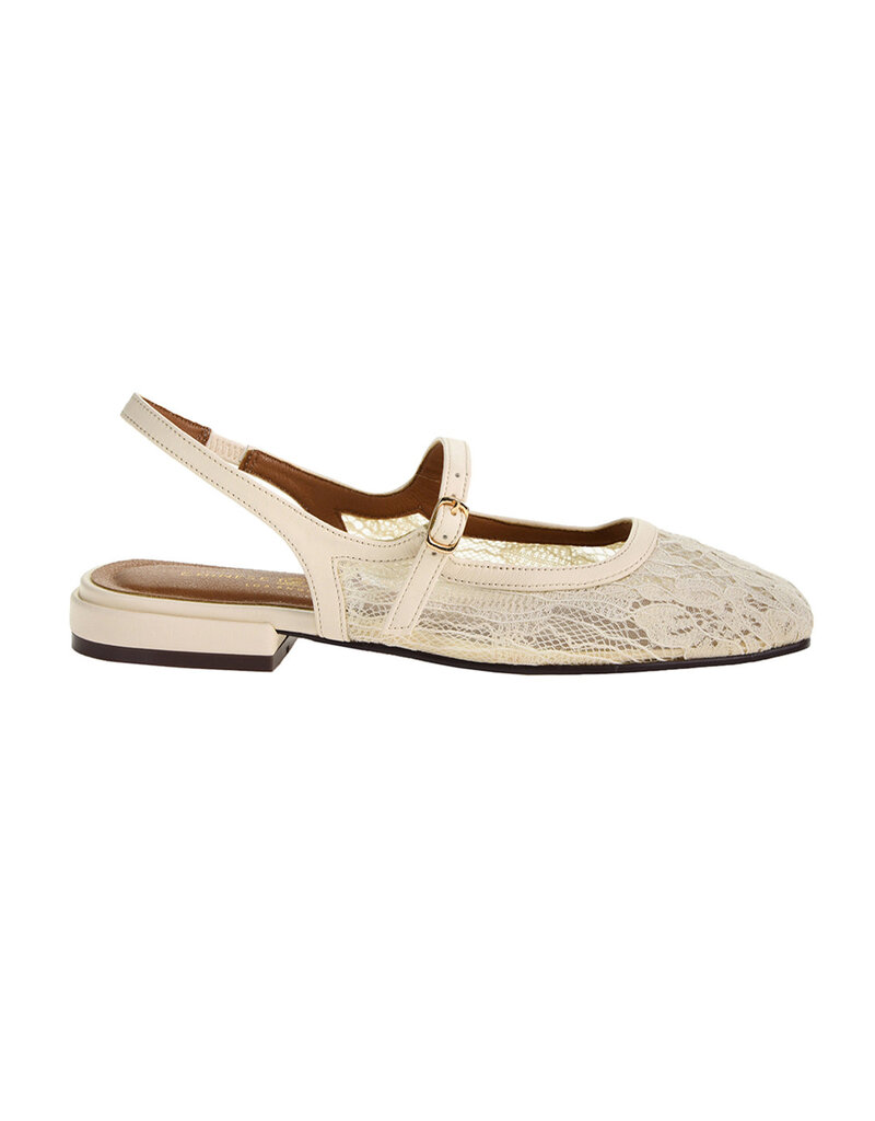 Chinese Laundry Vila Slingback Flat