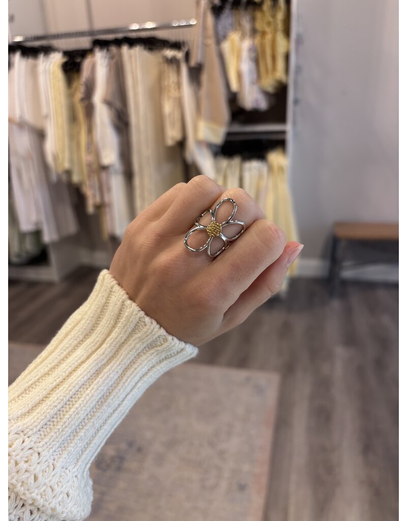 Flanerie Isolde 18K Non-Tarnish Large Floral Ring