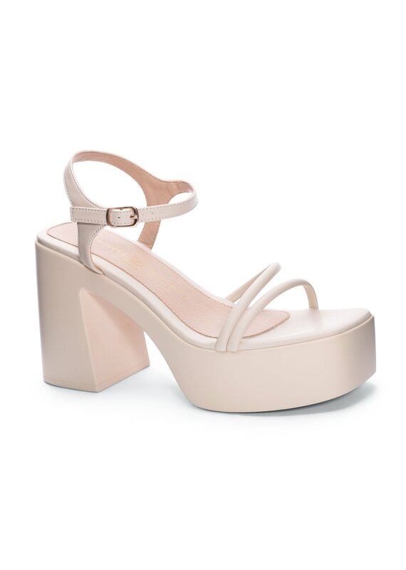 Chinese Laundry Avianna Platform Sandal