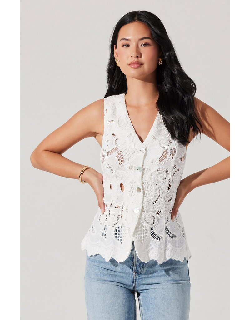 ASTR Meira Crochet Vest
