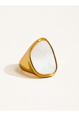 Flanerie Calypso 18k Gold Natural Shell Ring