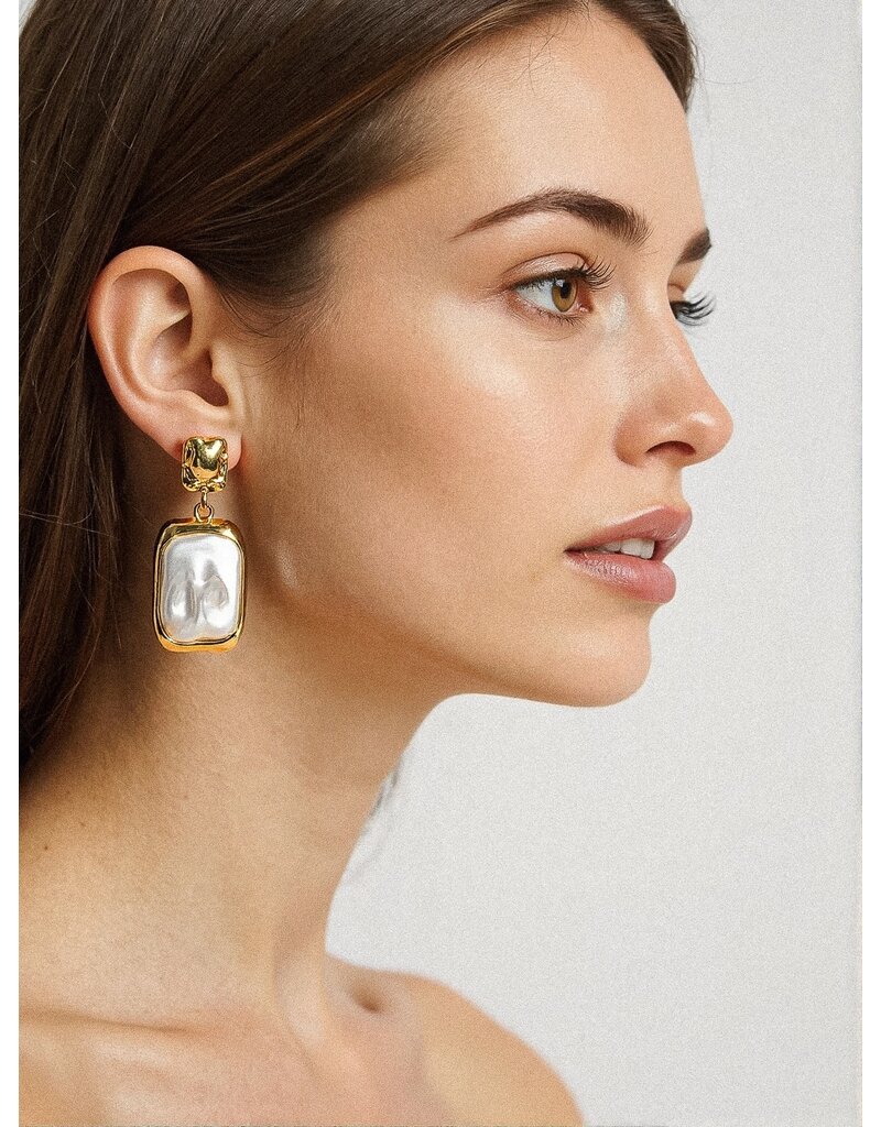 Flanerie Jacques 18K Gold Non-Tarnish Square Earring