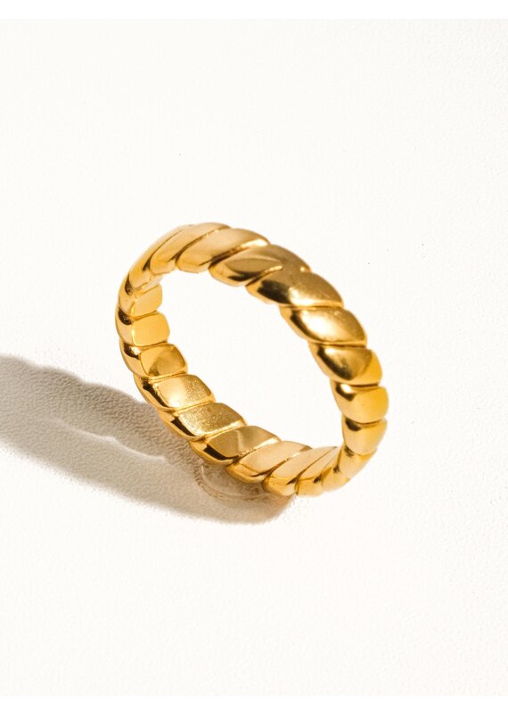 Flanerie Pierre 18K Gold Non-Tarnish Braided Stack Ring