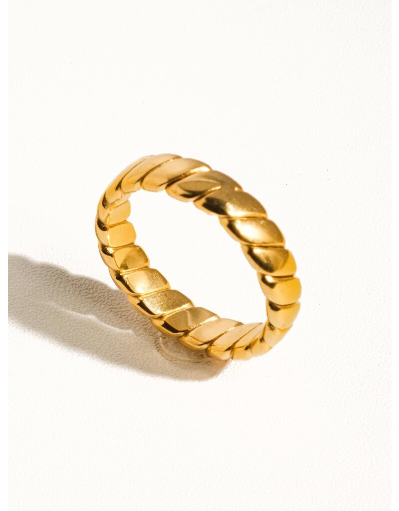 Flanerie Pierre 18K Gold Non-Tarnish Braided Stack Ring