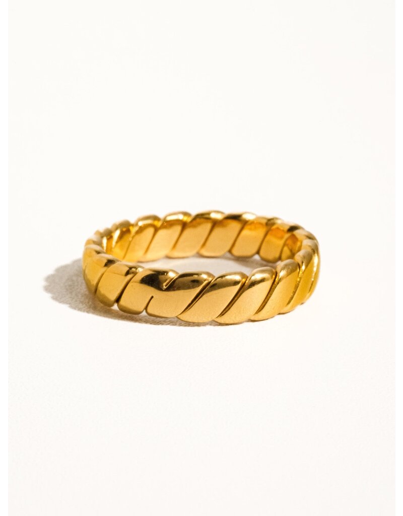 Flanerie Pierre 18K Gold Non-Tarnish Braided Stack Ring