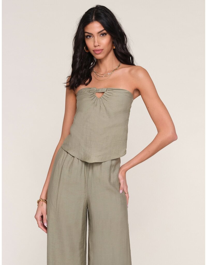 Heartloom Violet Set