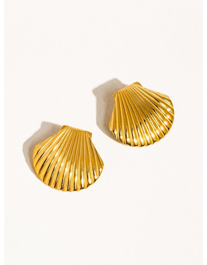 Flanerie Cèpe 18K Gold Non-Tarnish Shell Studs