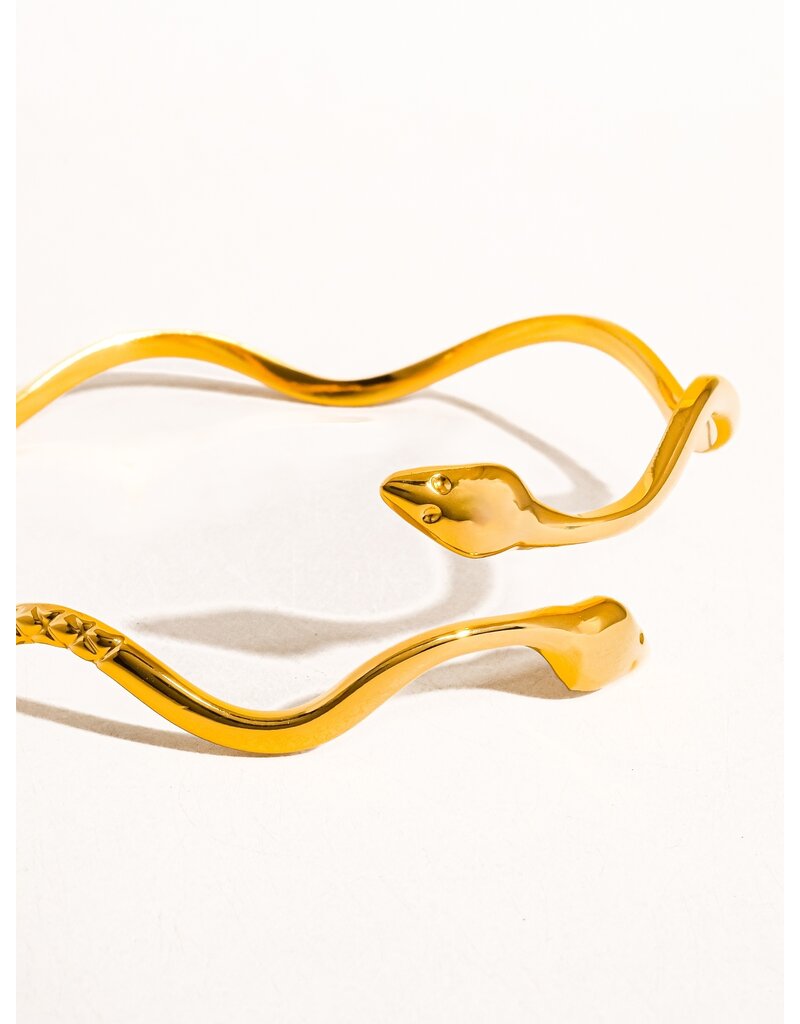 Flanerie Zofia 18K Gold Non-Tarnish Serpent Bracelet