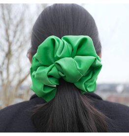 Janzy Silk Oversized Scrunchie