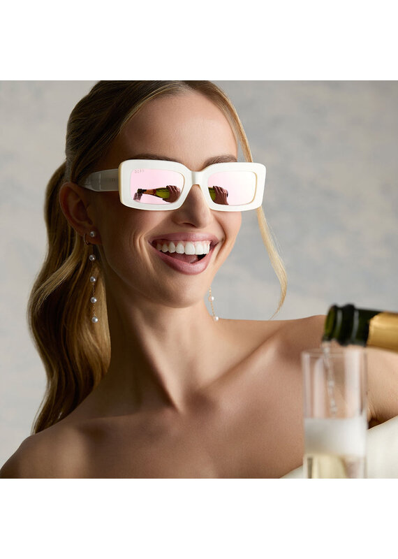 DIFF Indy Rectangle Sunglasses