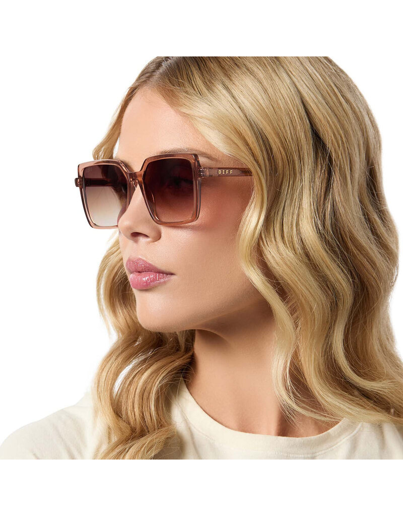 DIFF Esme Square Sunglasses