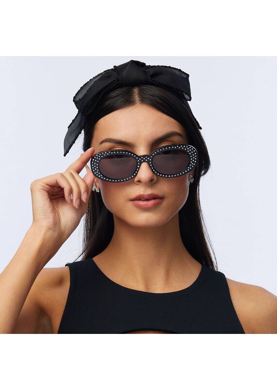 Lele Sadoughi Jet Oceanside Pearl Oval Sunglasses