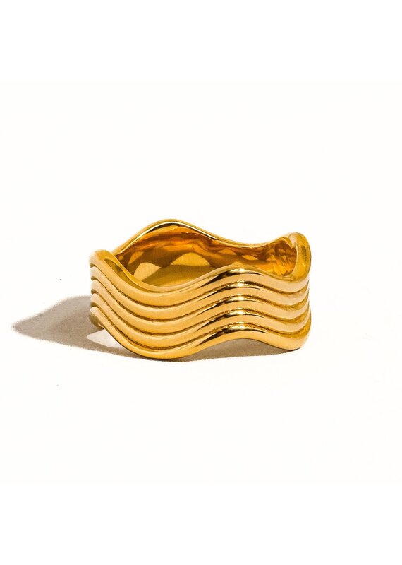 Flanerie Ivan 18K Gold Non-Tarnish Wavy Ring