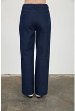 Moon River Serena Studded Jeans