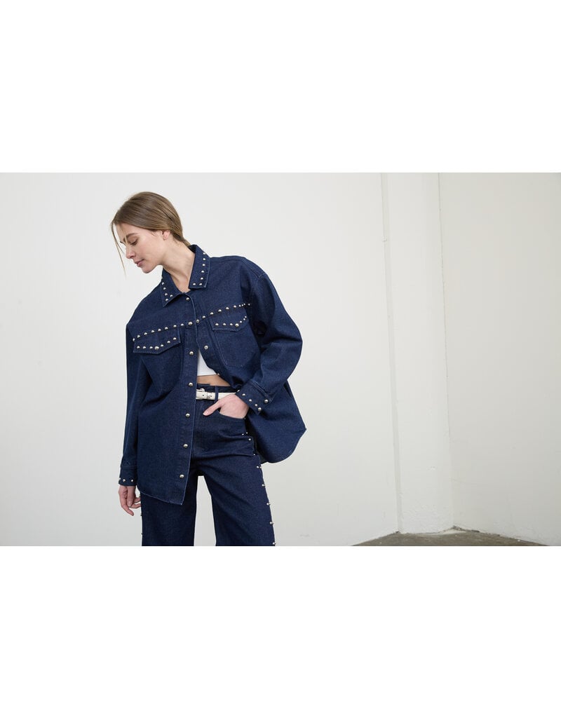 Moon River Serena Studded Jeans