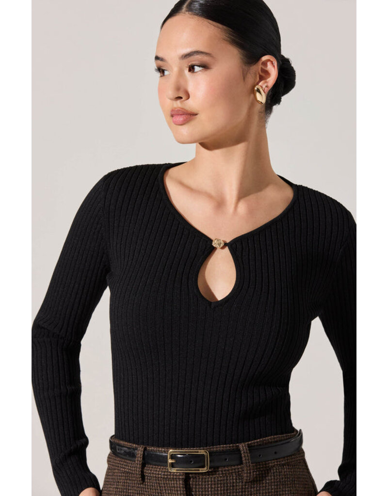 ASTR Lynly Ribbed Keyhole Sweater