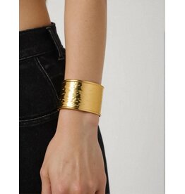 Flanerie Calric 18K Gold Non-Tarnish Cuff Bracelet