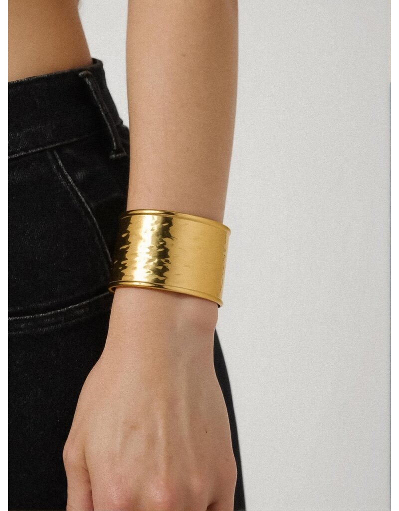Flanerie Calric 18K Gold Non-Tarnish Cuff Bracelet