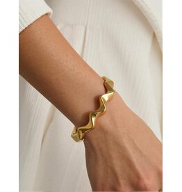 Flanerie Zauris 18K Gold Non-Tarnish Wave Cuff Bracelet