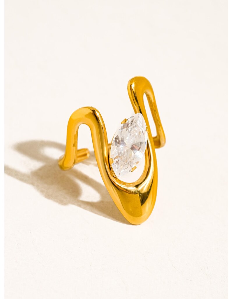 Flanerie Vana 18K Gold Non-Tarnish Marquise Ring