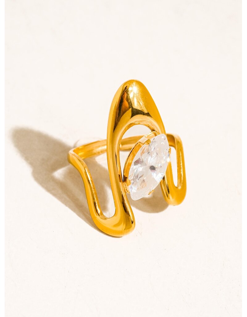 Flanerie Vana 18K Gold Non-Tarnish Marquise Ring