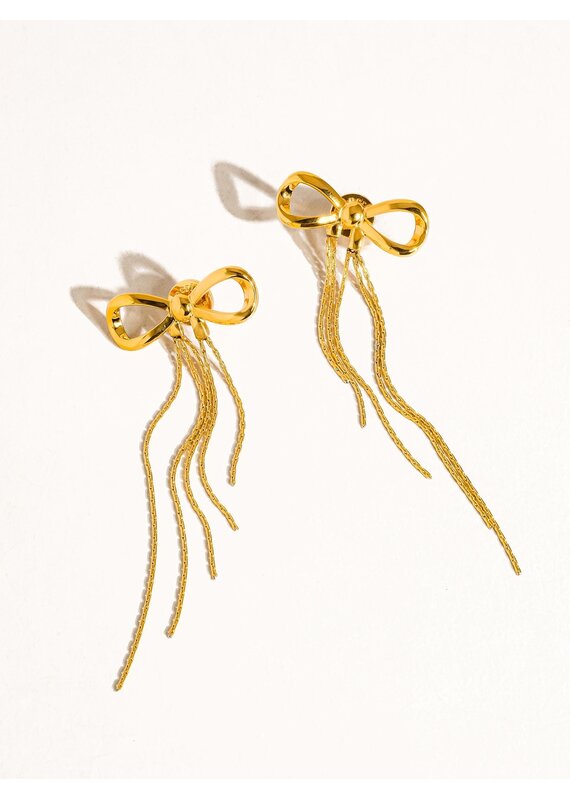 Flanerie Hani 18K Gold Non-Tarnish Heart Tassel Earring