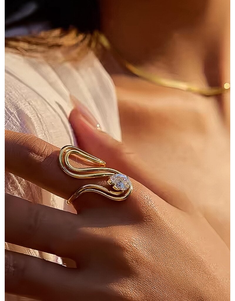 Flanerie Monarque 18K Gold Non-Tarnish Ring