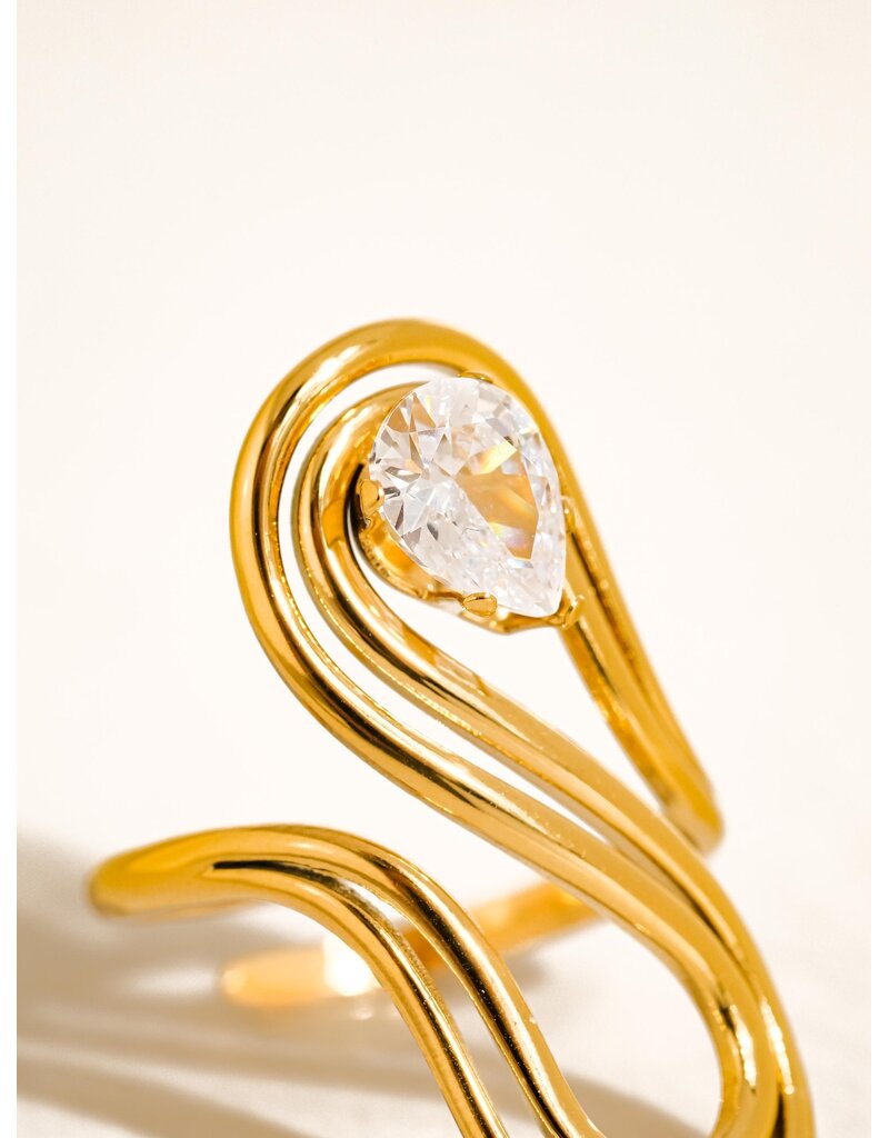 Flanerie Monarque 18K Gold Non-Tarnish Ring