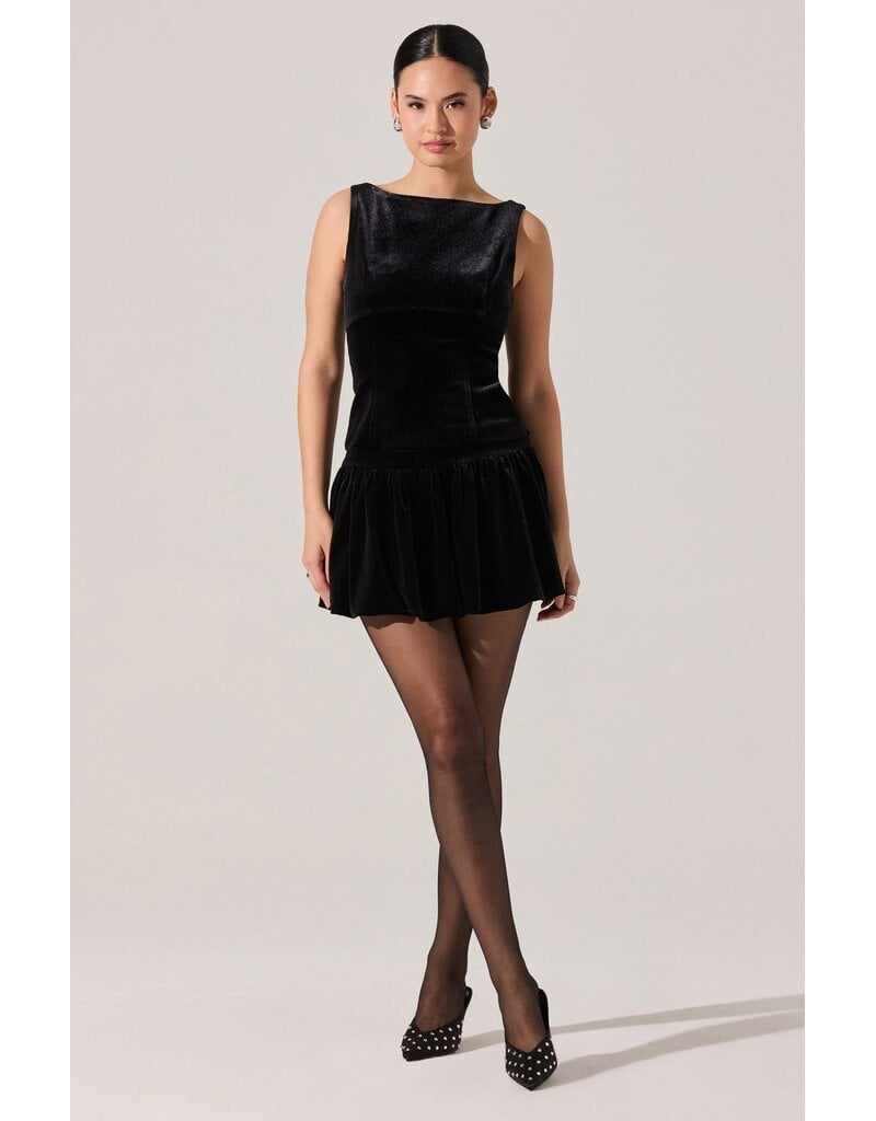 ASTR Jinnie Velvet Boat Neck Top