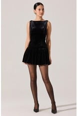 ASTR Jinnie Velvet Boat Neck Top