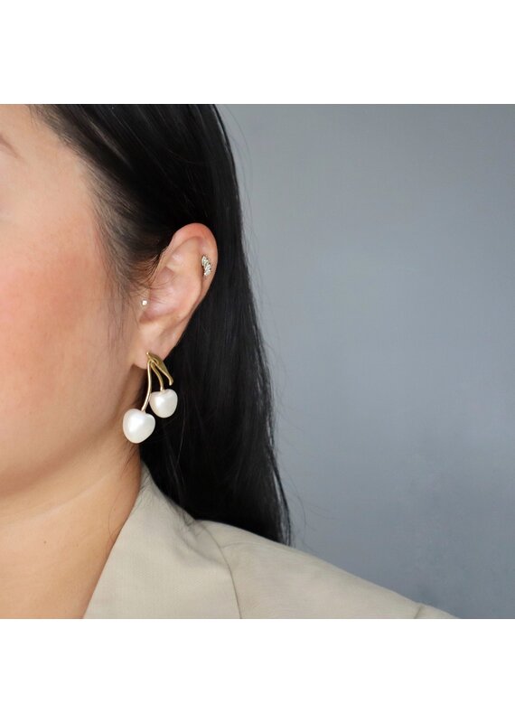 Jessa Jewelry Cherry Pearl Earrings