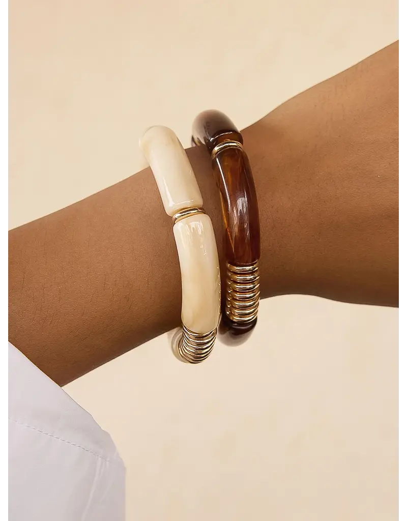 Flanerie Cove 18K Gold Non-Tarnish Chunky Resin Bangle