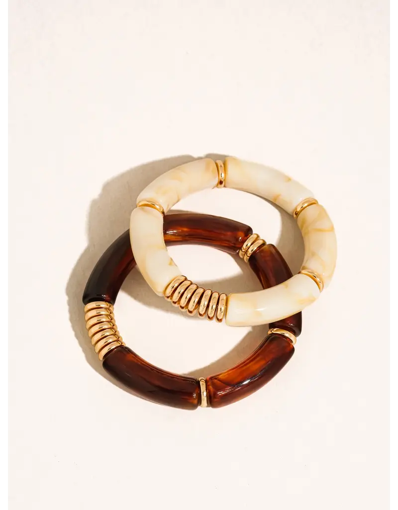 Flanerie Cove 18K Gold Non-Tarnish Chunky Resin Bangle