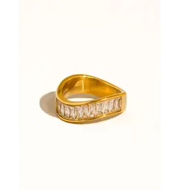 Flanerie Calyxe 18K Gold Non-Tarnish Band Ring
