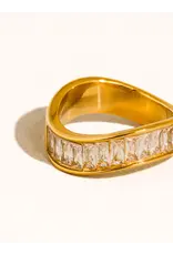 Flanerie Calyxe 18K Gold Non-Tarnish Band Ring
