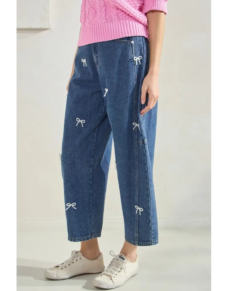 Oddi Pearl Bow Mom Jean