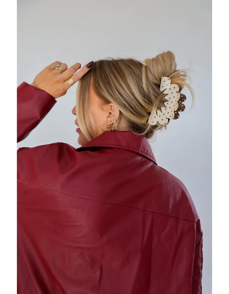 Kaxi Oversized Petal Arch Hair Claw