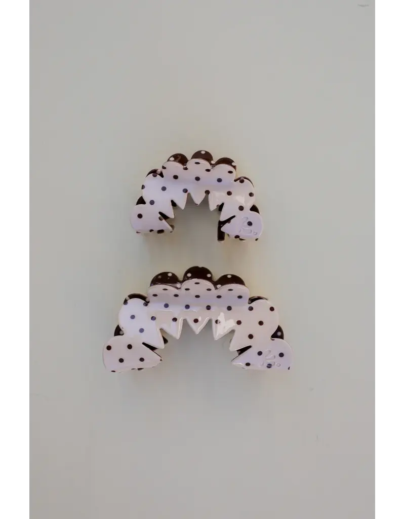 Kaxi Oversized Petal Arch Hair Claw