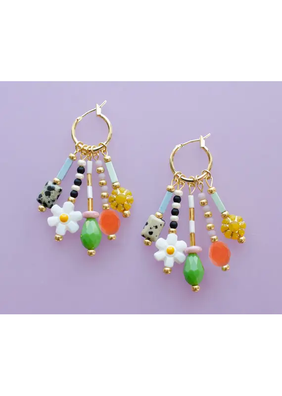 Jill Makes Della Dangle Earrings