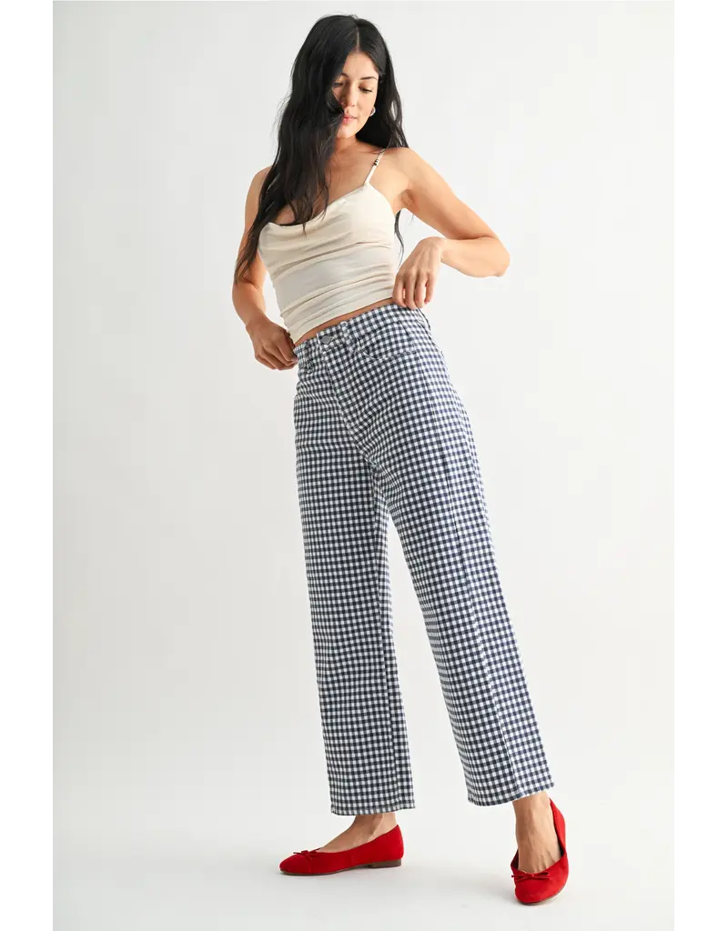 Just Black Denim The Twist Jean