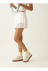 Effortless Club Lemon Ruffle Grippy Socks